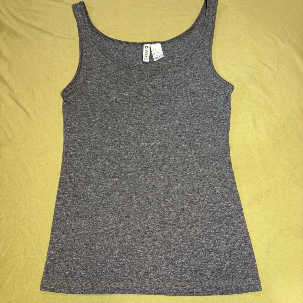 H&M basic tank top - Picture 3 of 5